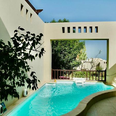 Private Guest House In Five Stars Resort Ras al-Khaimah Exteriör bild